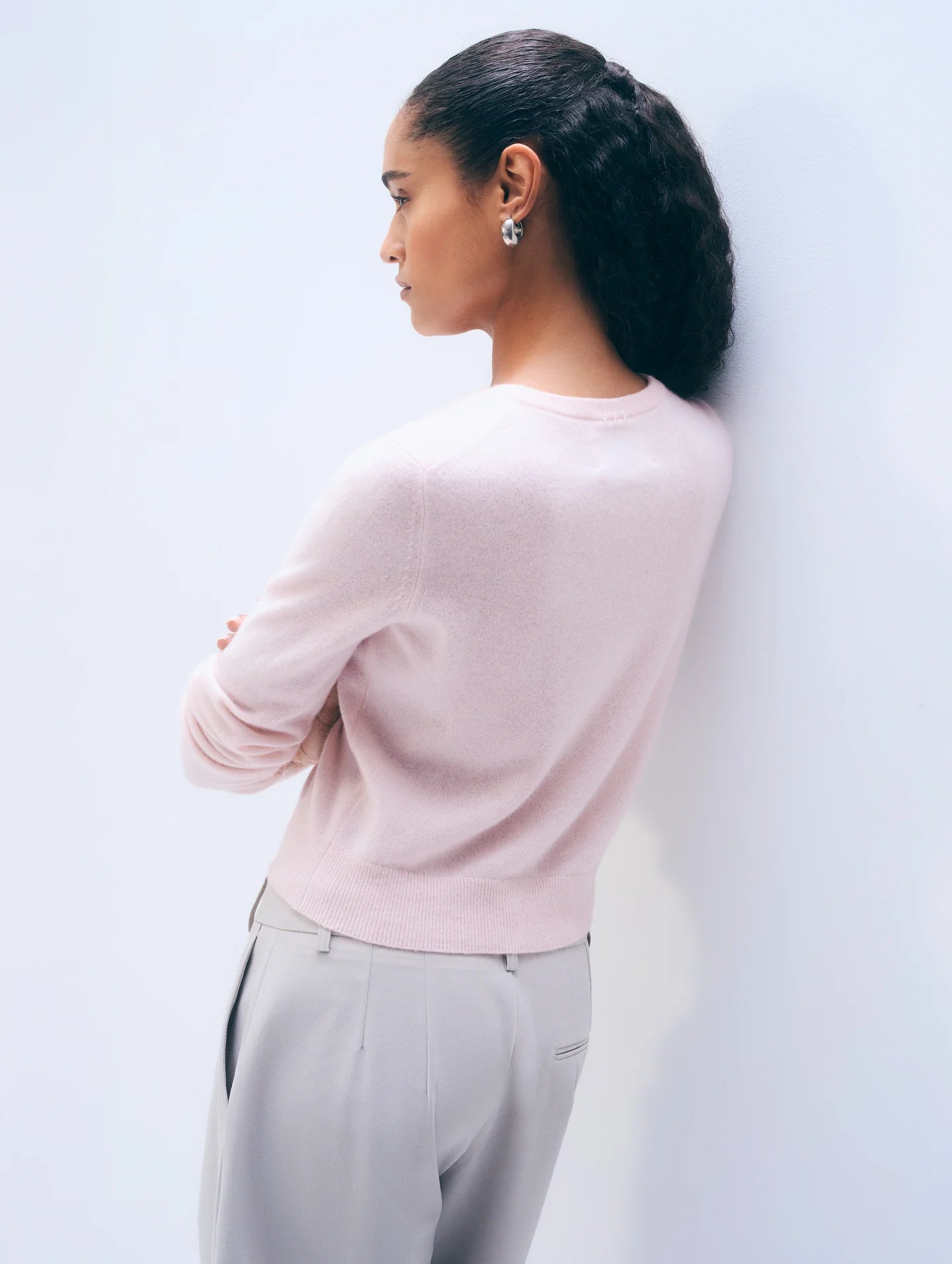 Cashmere Crewneck Cardigan in Pink Sand