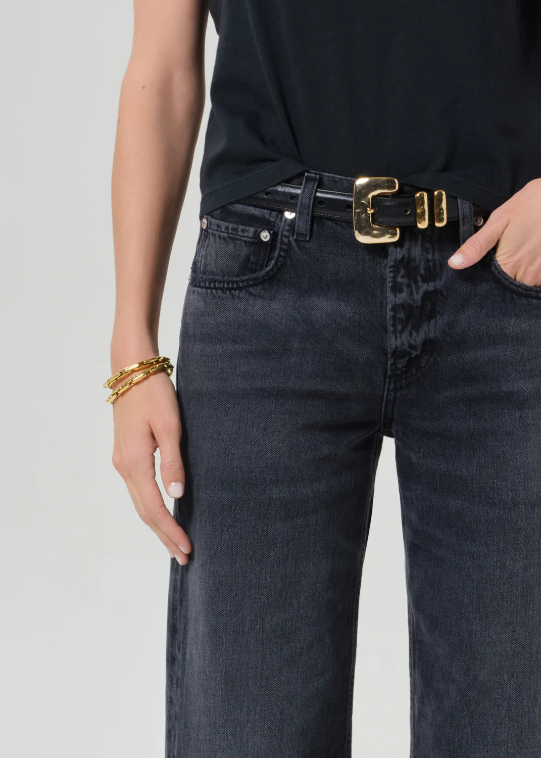 Lindz Easy Straight in Vintage Black