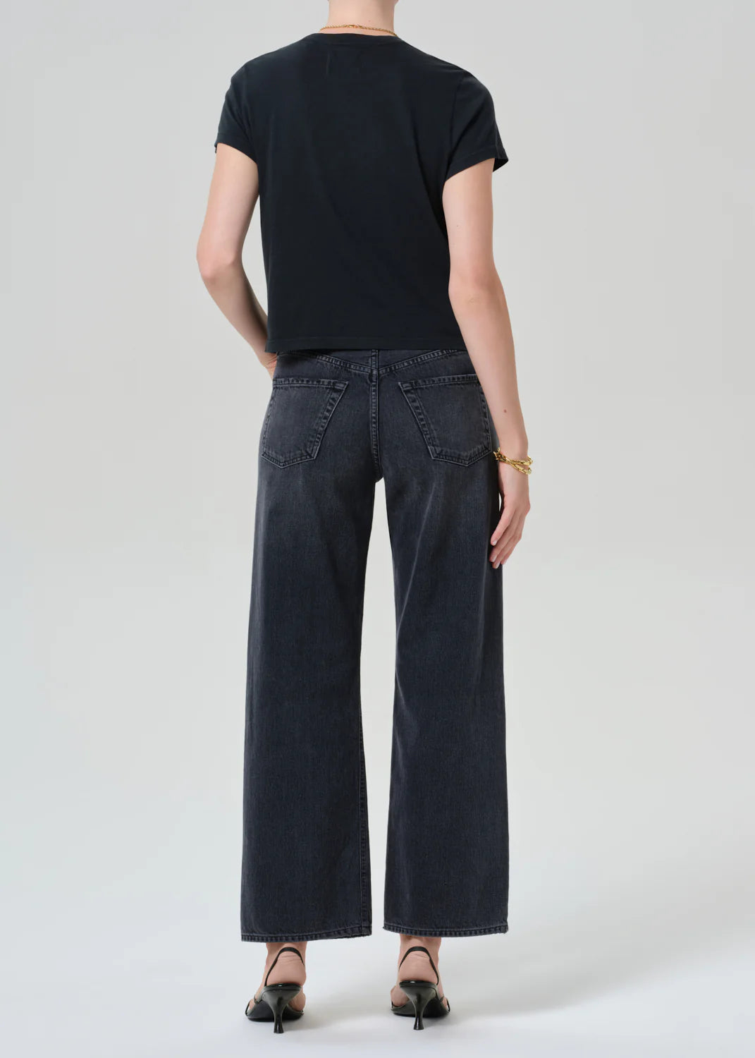 Lindz Easy Straight in Vintage Black