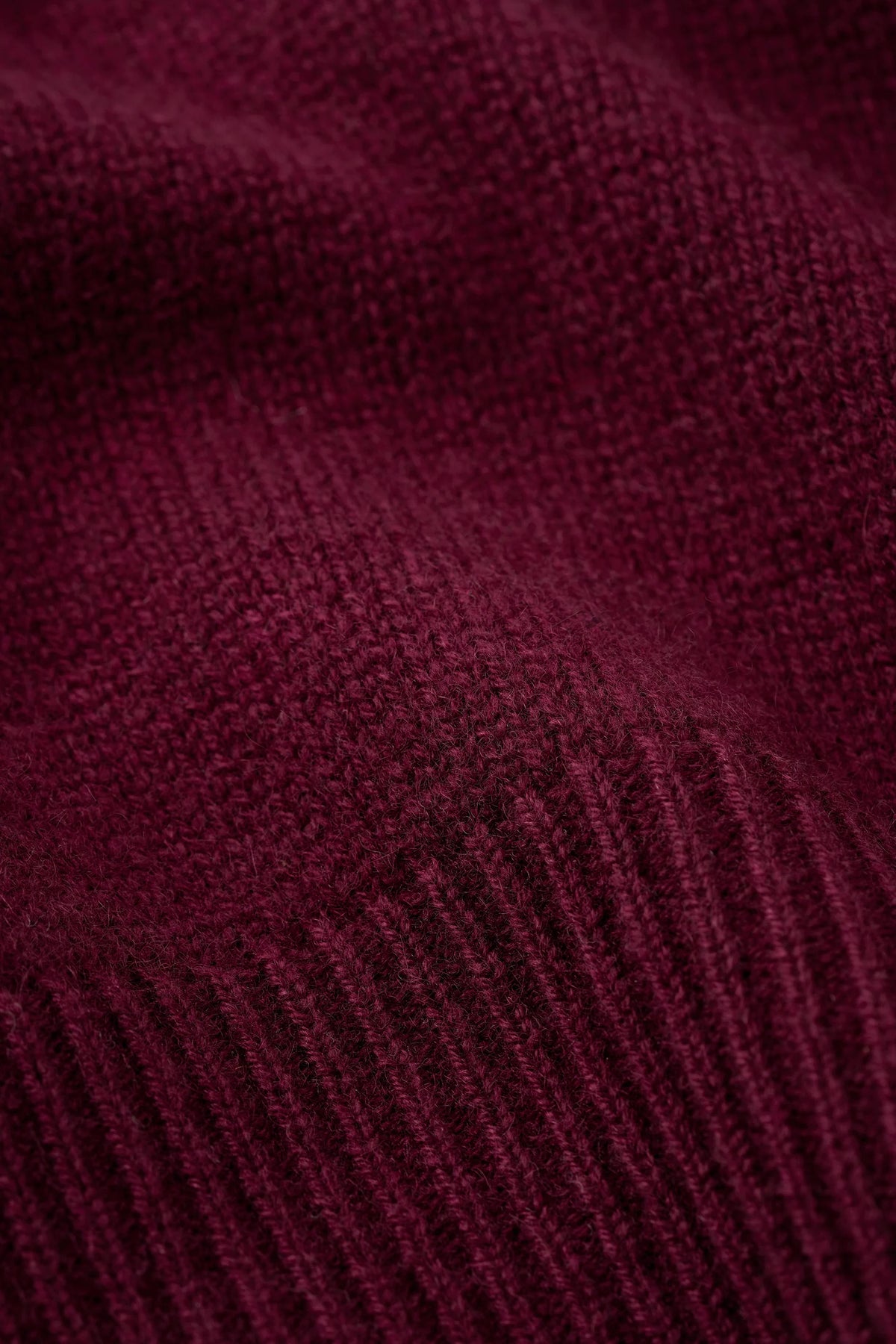 Boyfriend Cashmere Crewneck in Bordeaux