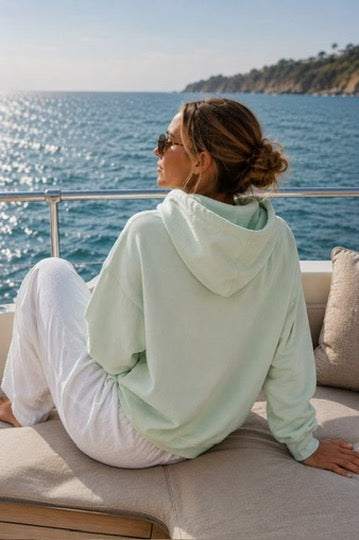 Cinch Hoodie in Vintage Aloe
