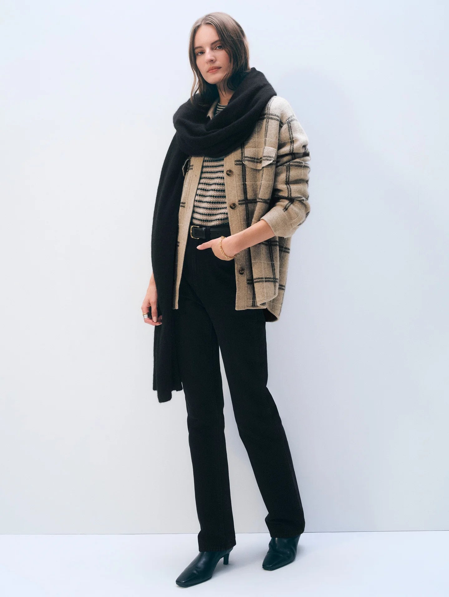 Cashmere Travel Wrap in Black