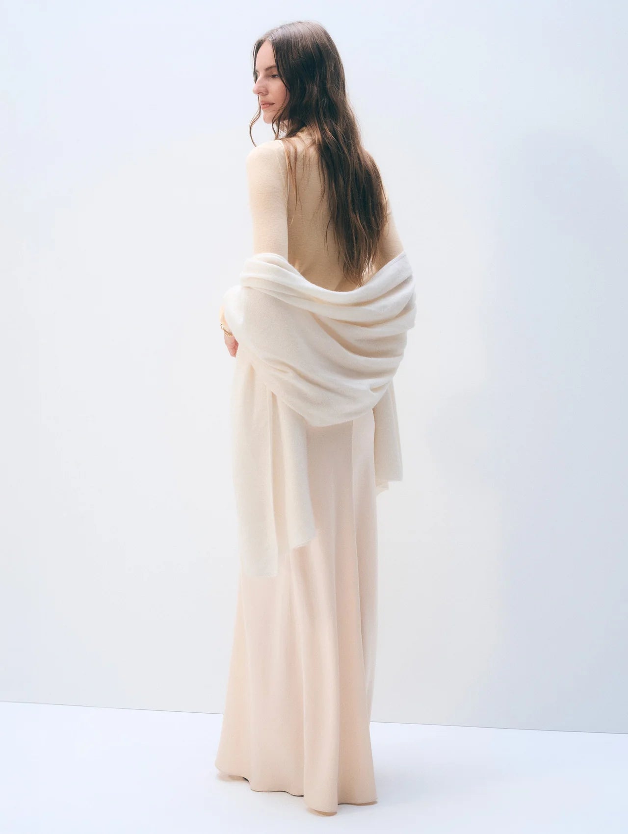 Cashmere Travel Wrap in Soft White
