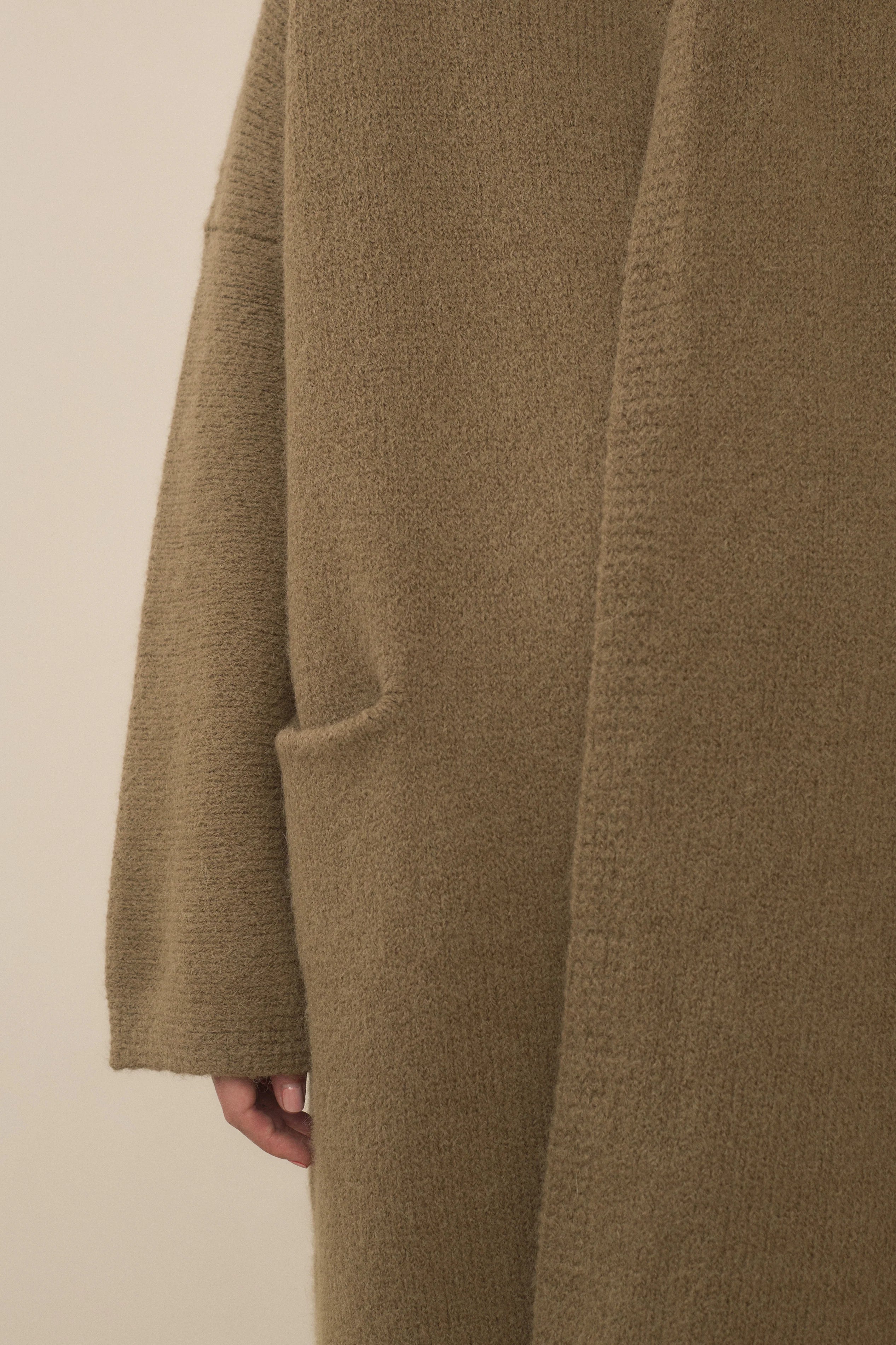 Long Shawl Cardigan in Tobacco