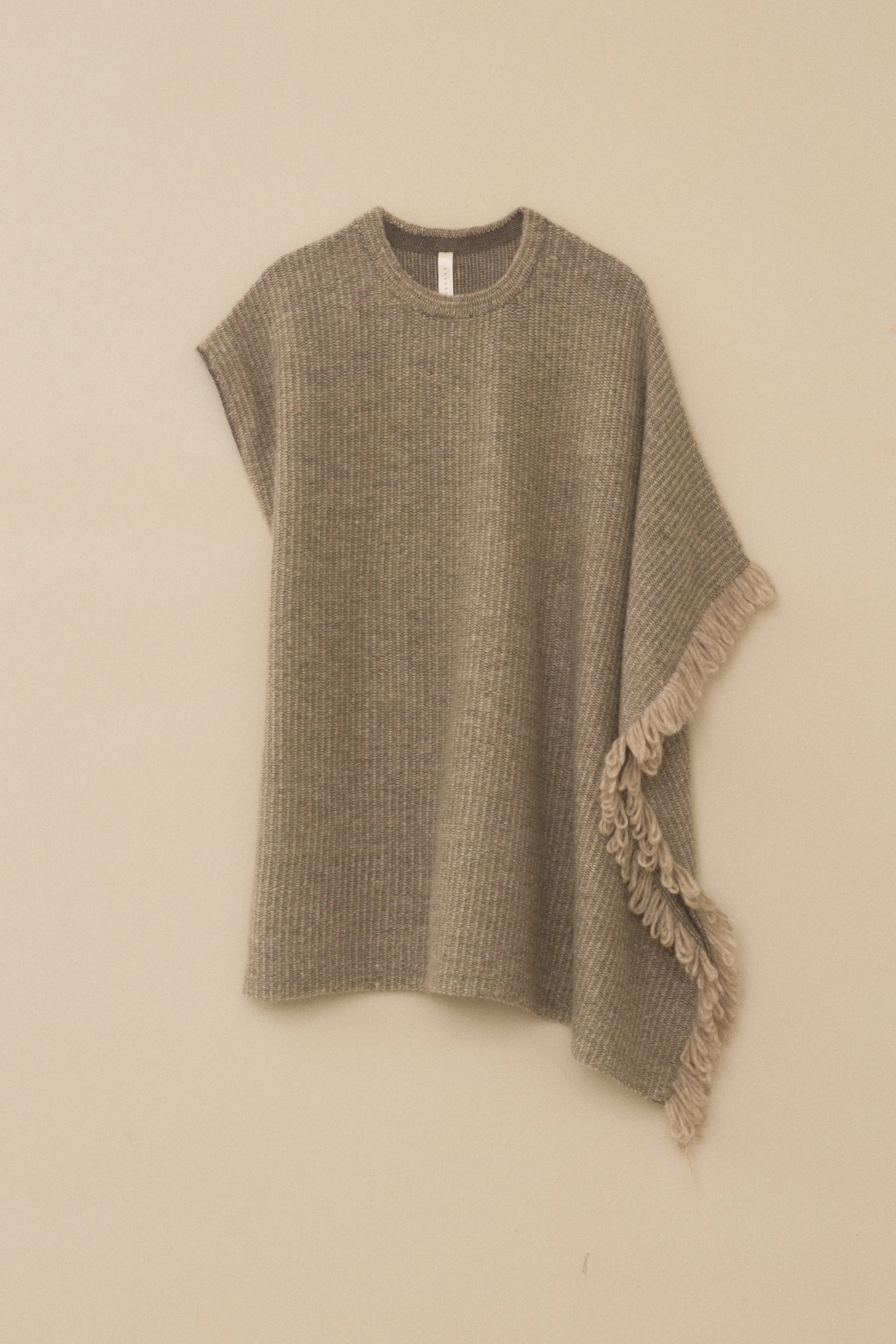 Knitweave Gilet in Oatmeal