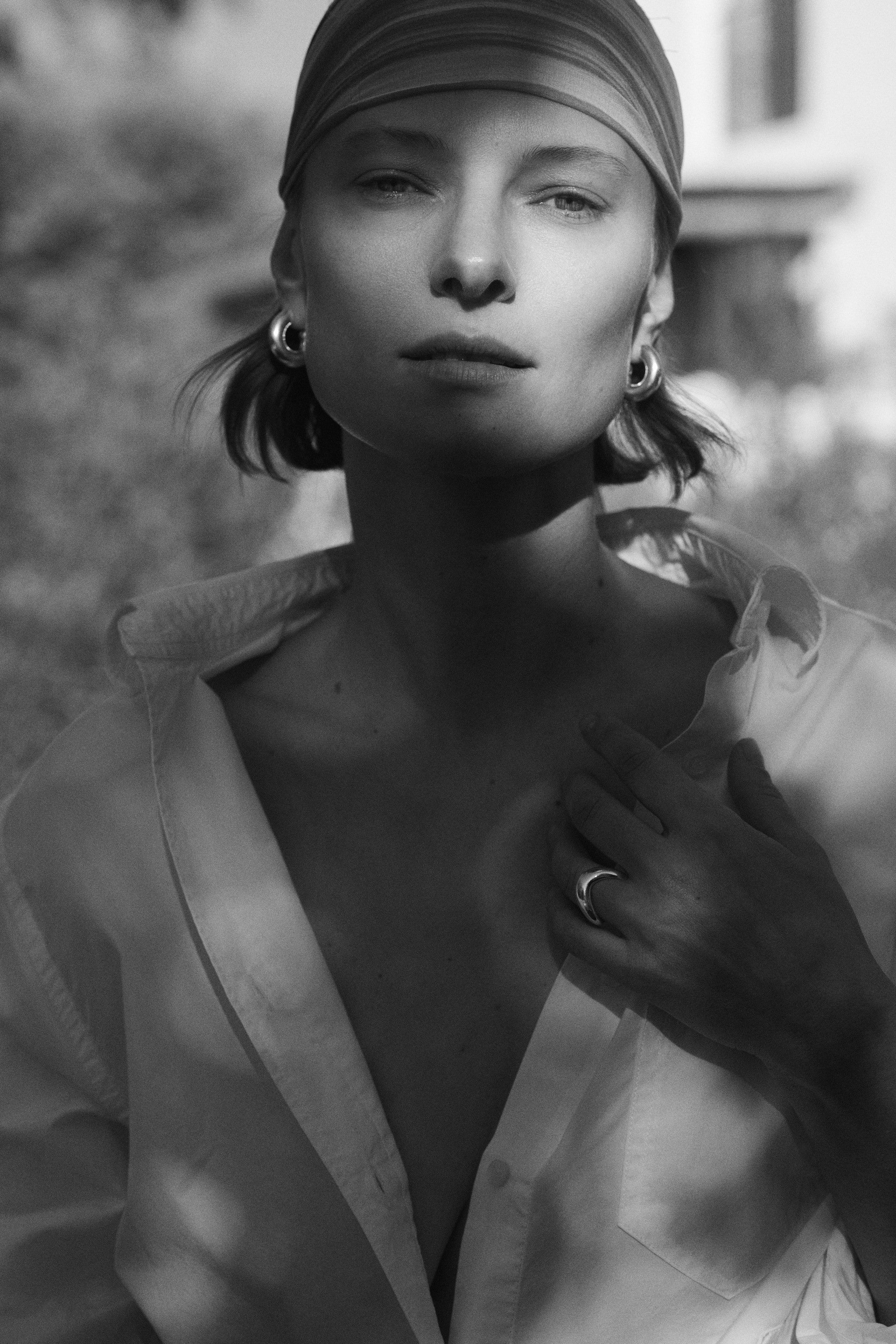 The Rose Earrings in Silver