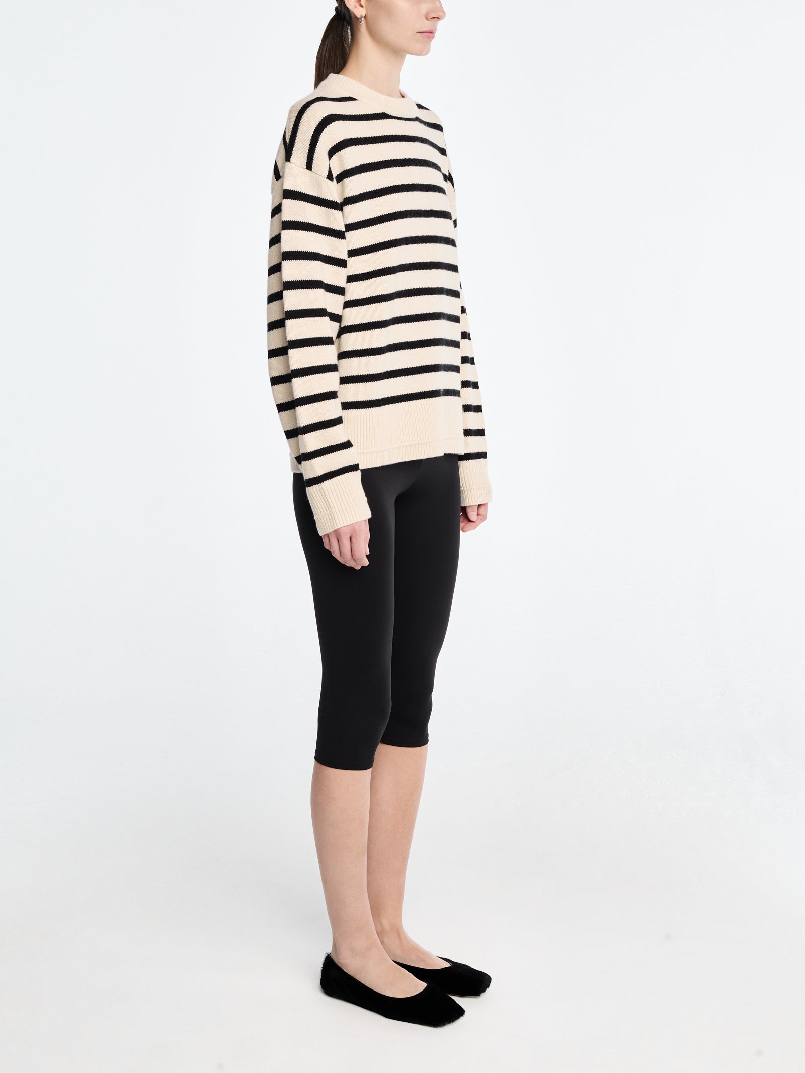 Ladder Stitch Crew in Ivory/Black Stripe