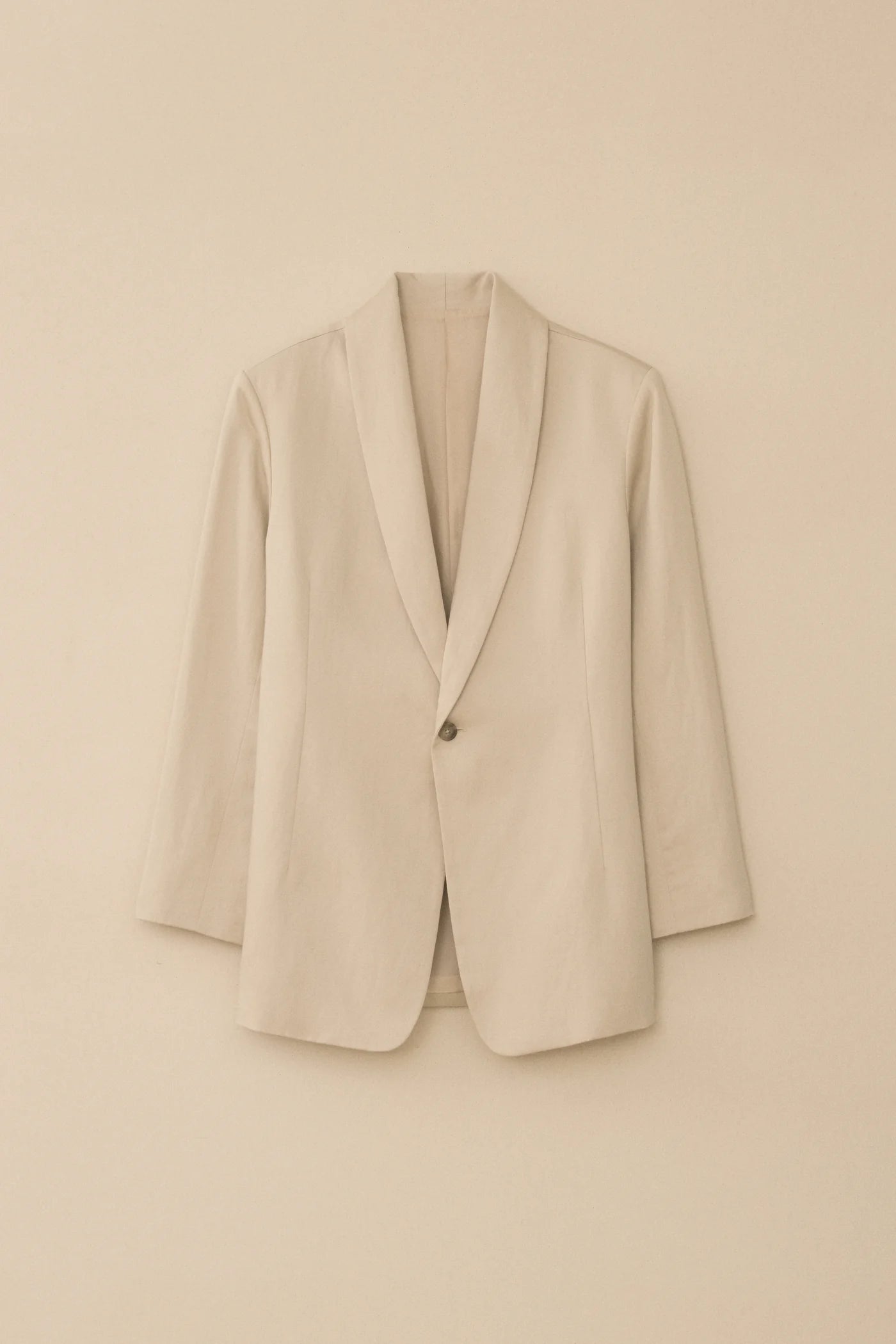 Satin Blazer in Parchment