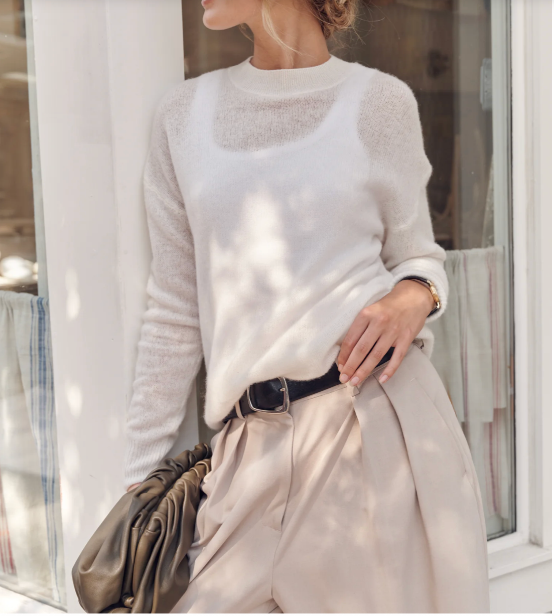 Cloud Cashmere Open Crewneck in White