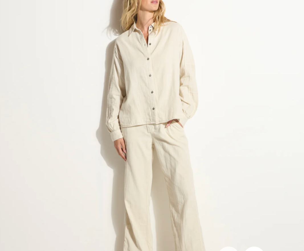 Joan Top in Bone