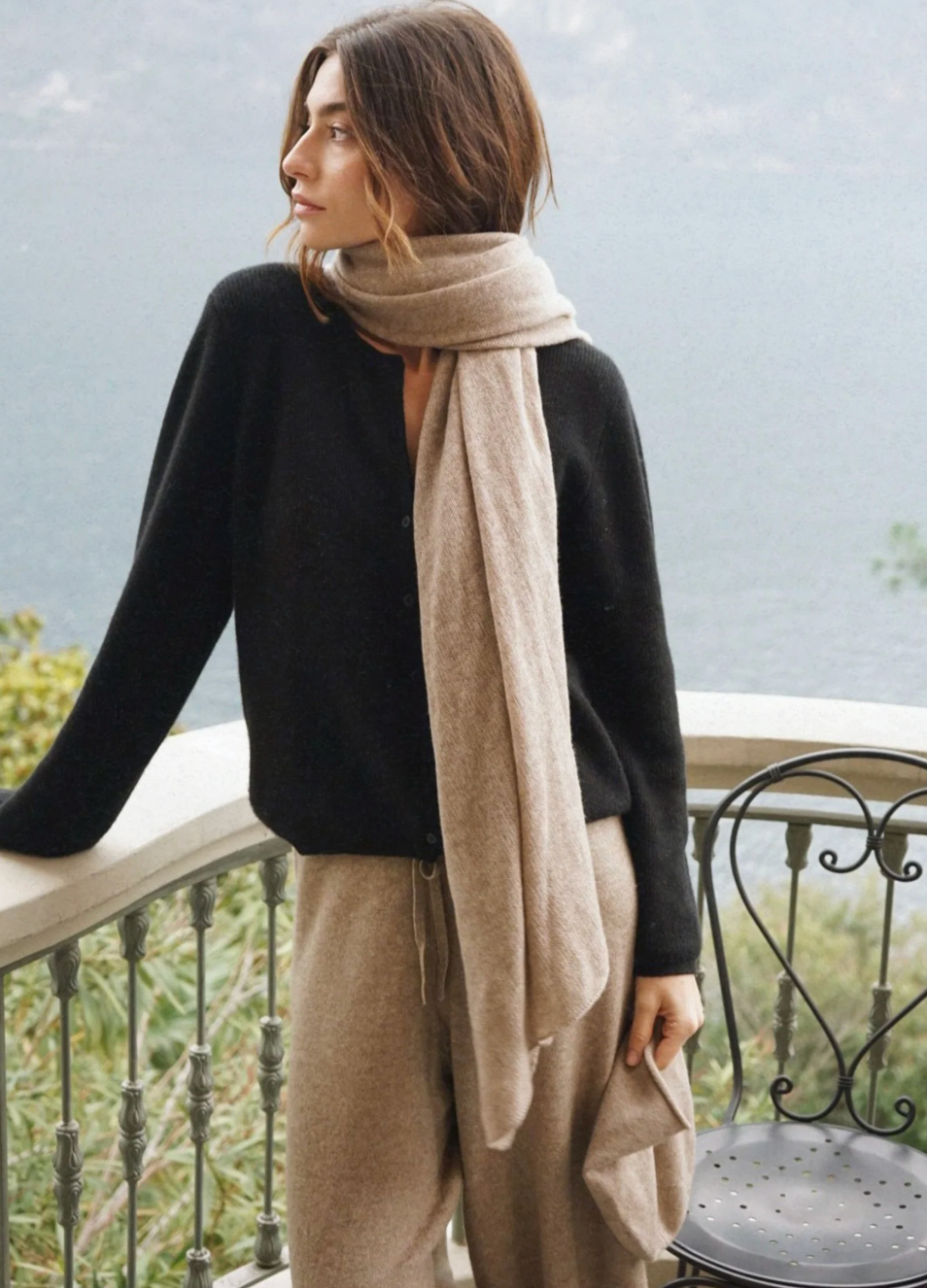 The Mathilda Cashmere Scarf in Rye