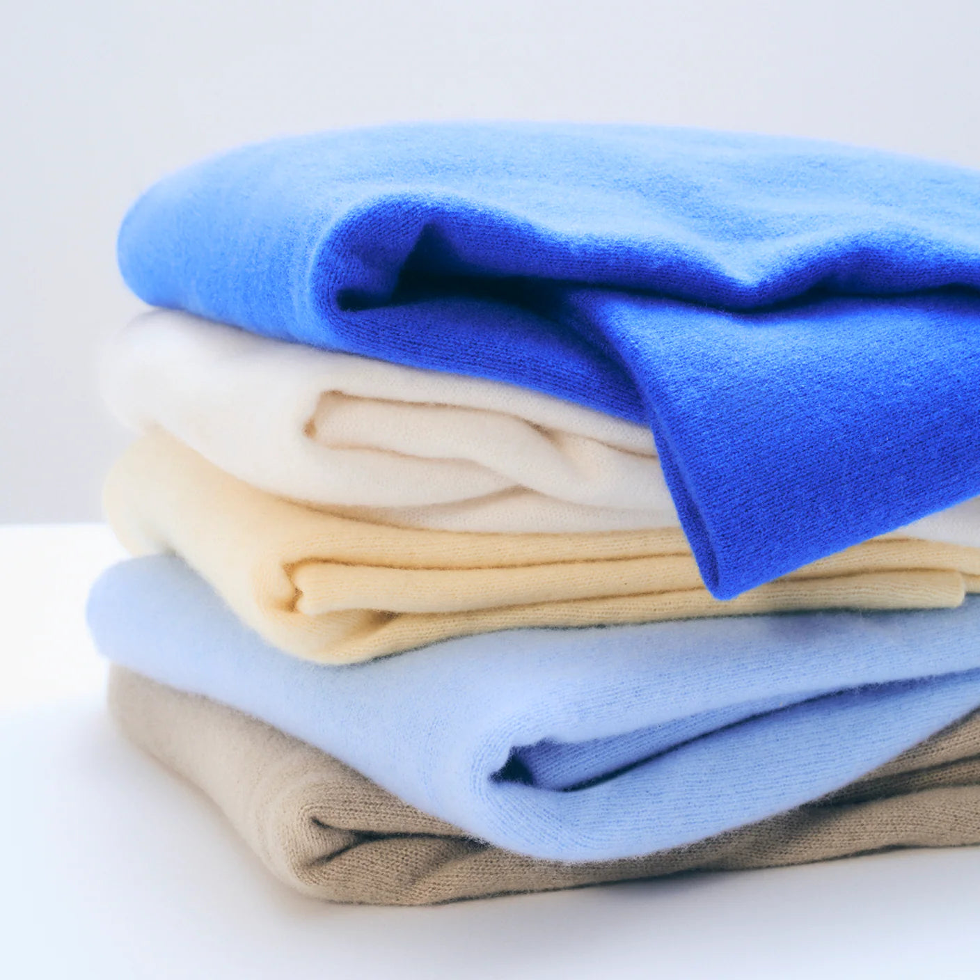 Cashmere Travel Wrap in Lemonade
