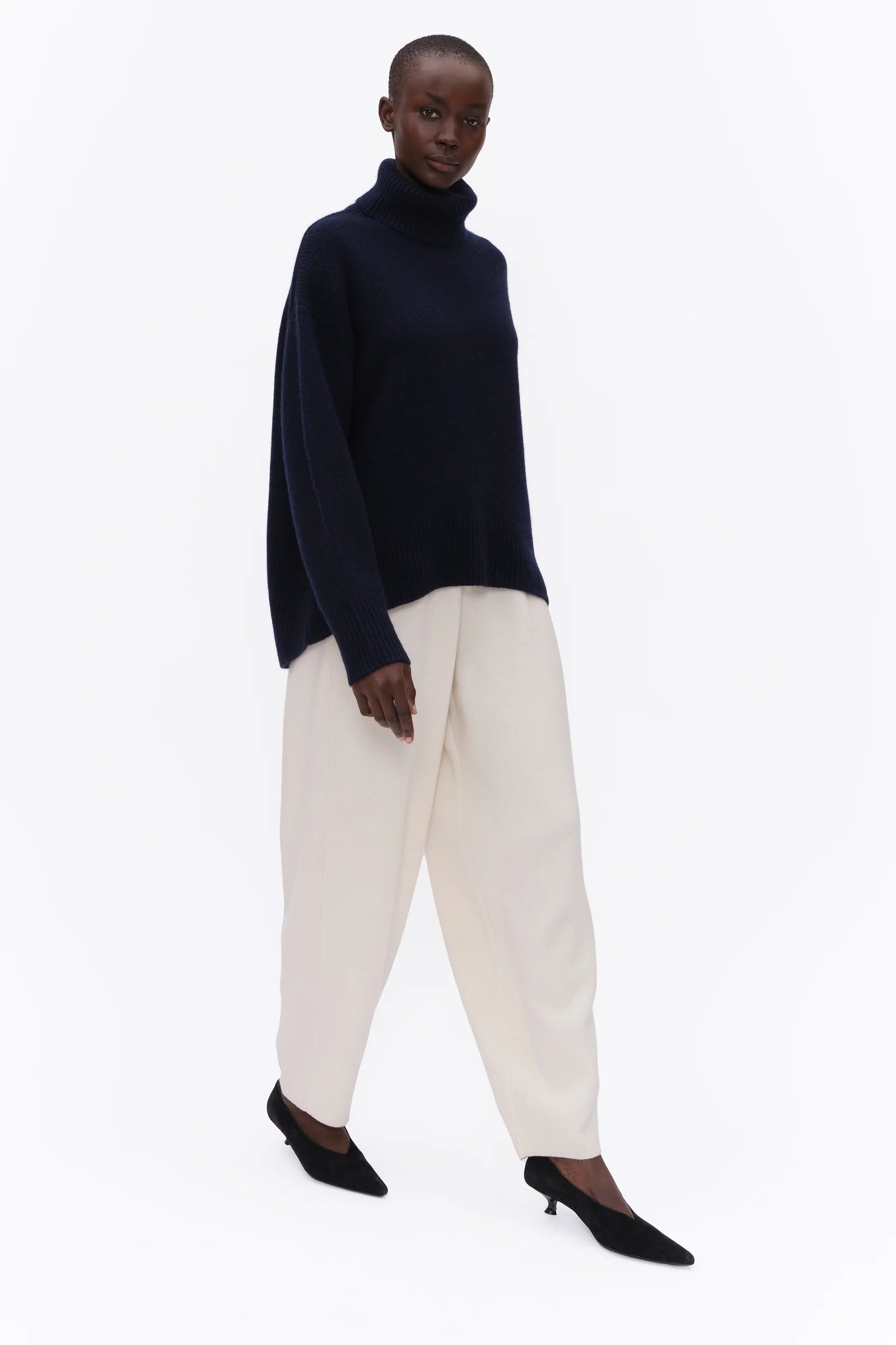 World's End Sweater in Navy