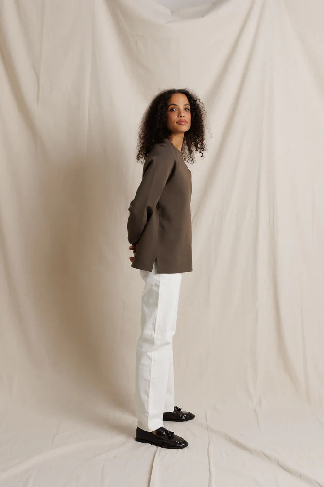 Sevilla Raglan Sweatshirt in Dark Olive