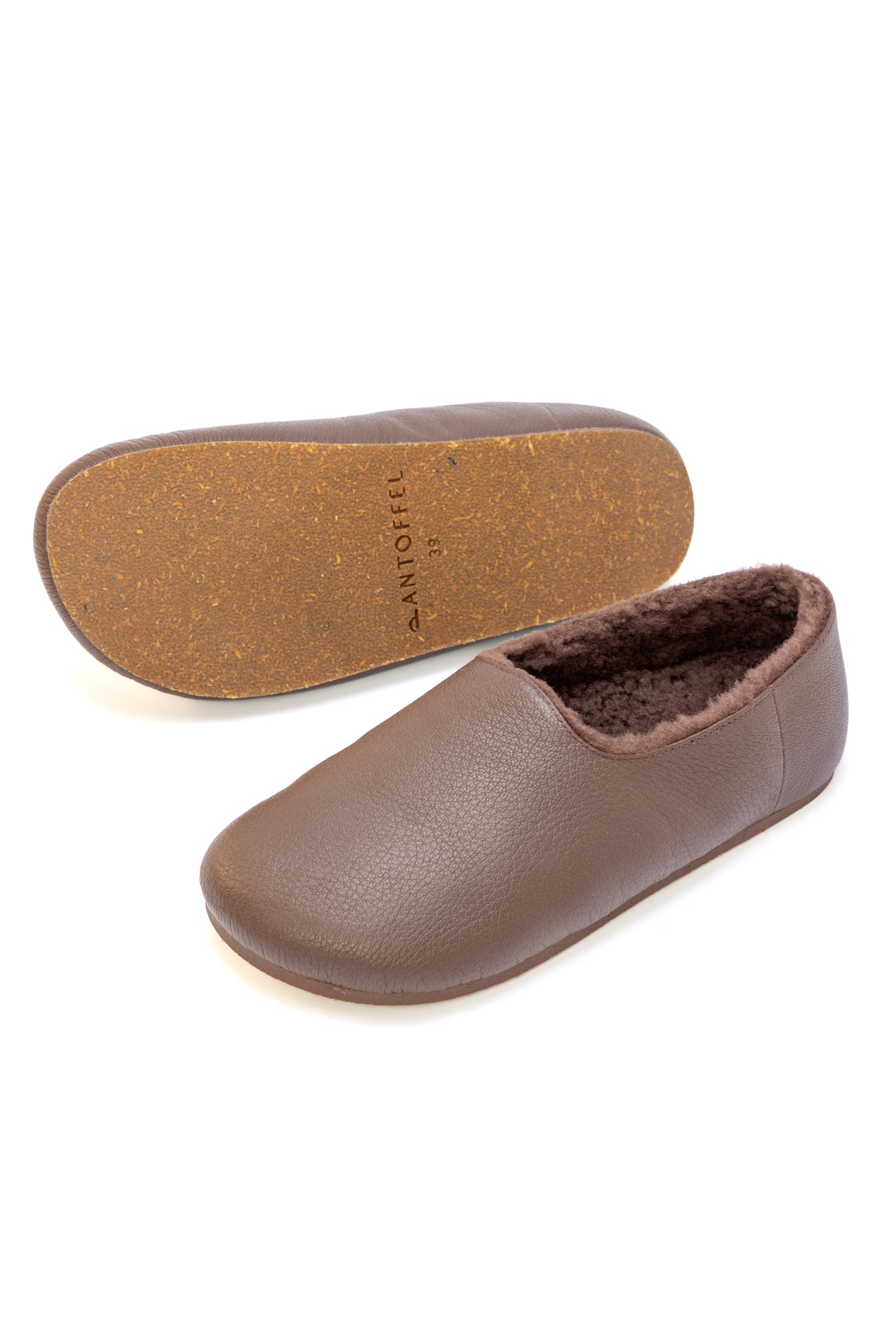 Kraal Slip on in Taupe
