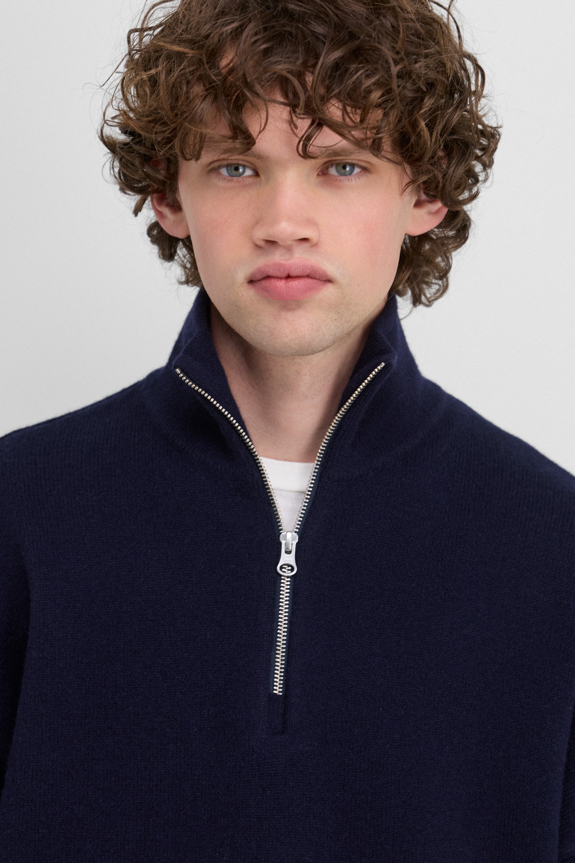 n°235 Hike in Navy