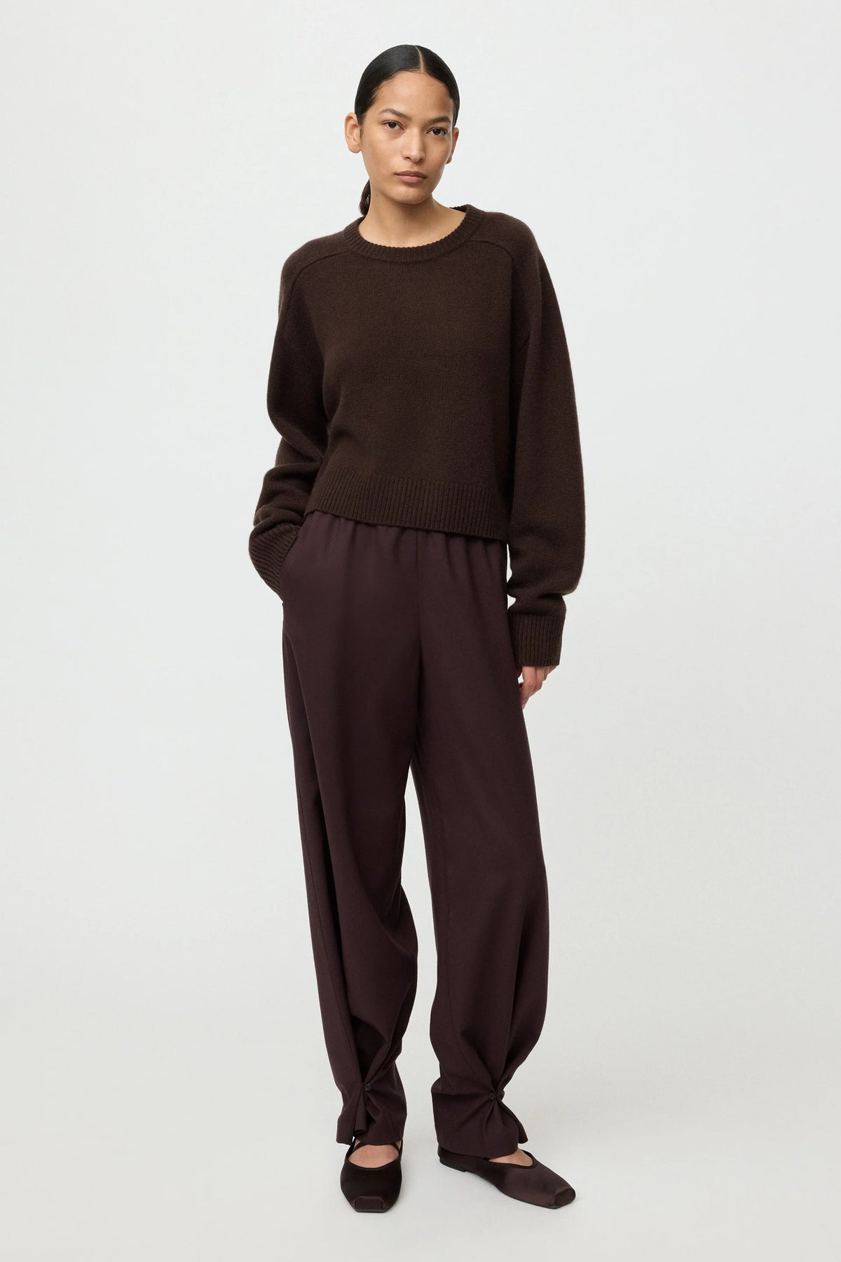 Cashmere Crew in Mocha