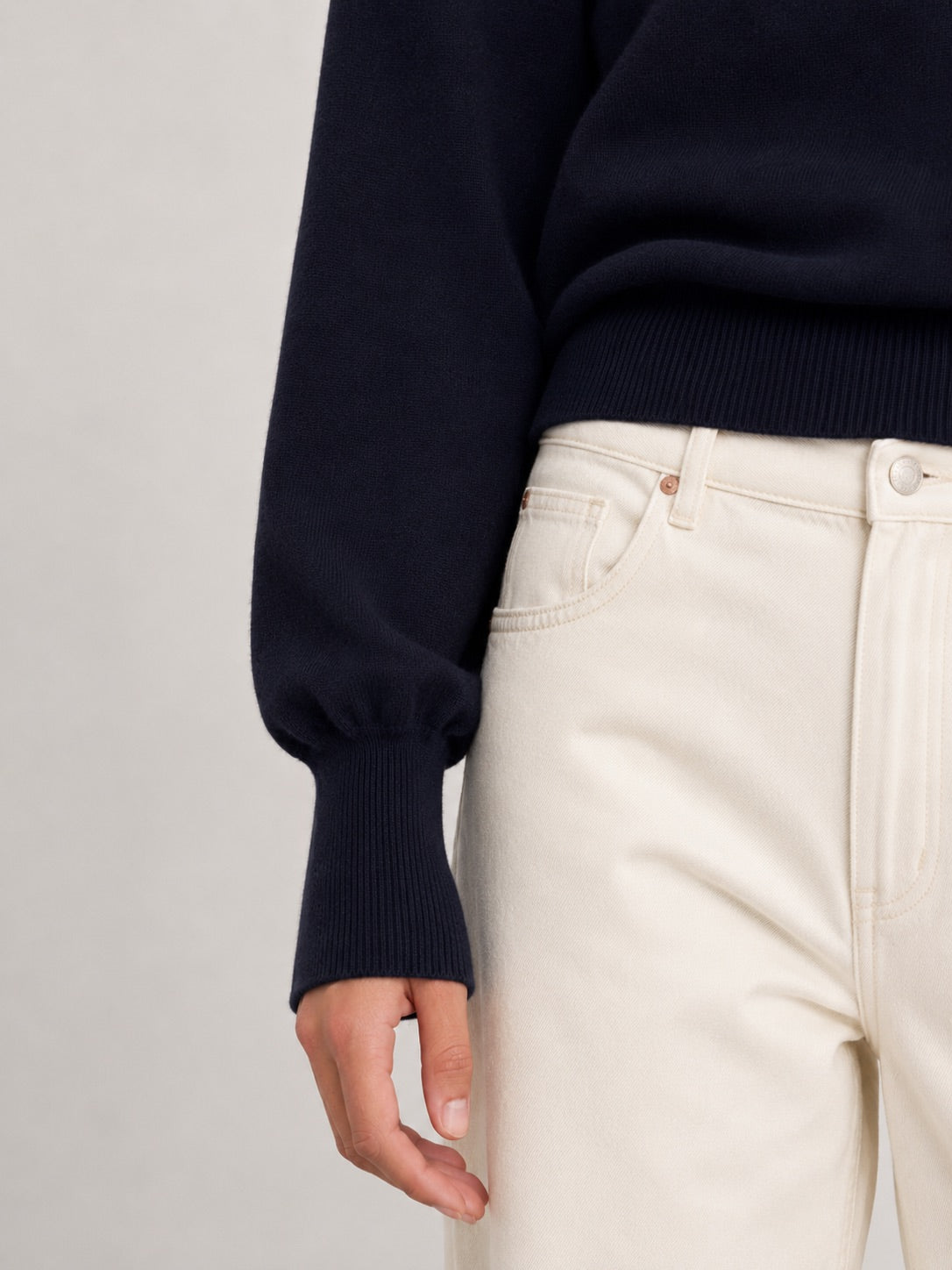 Crew Neck Sweater in Deep Night