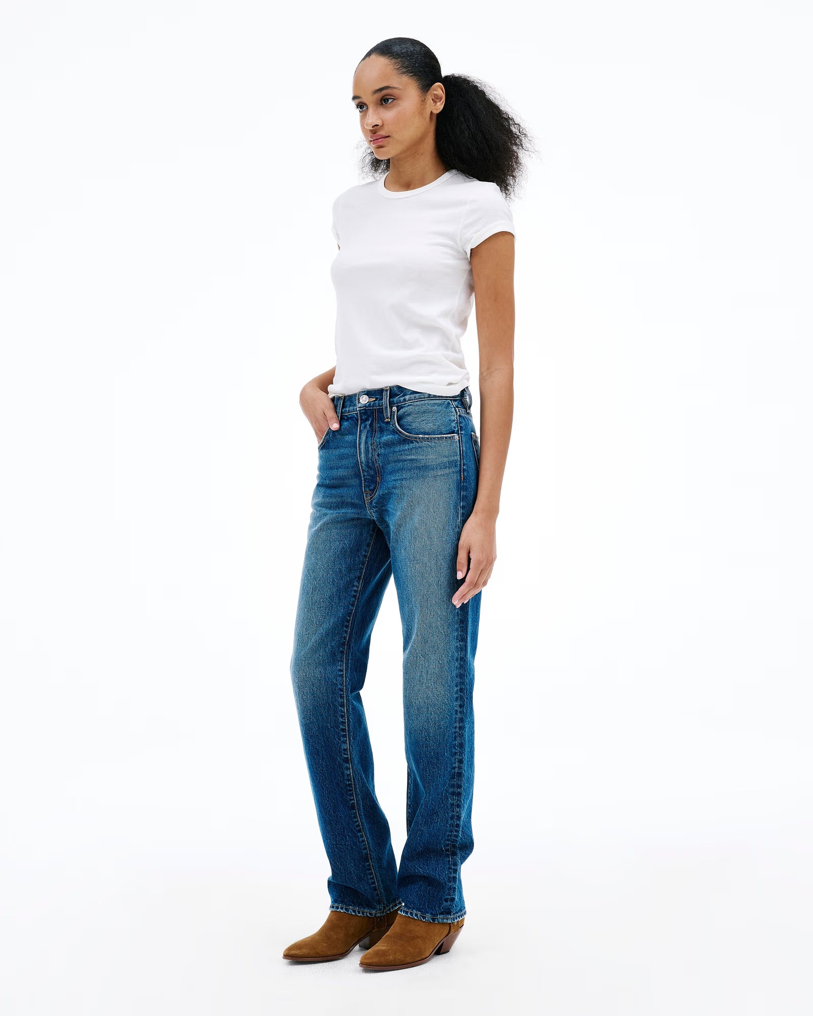 Kendra in Easy Come Easy Go