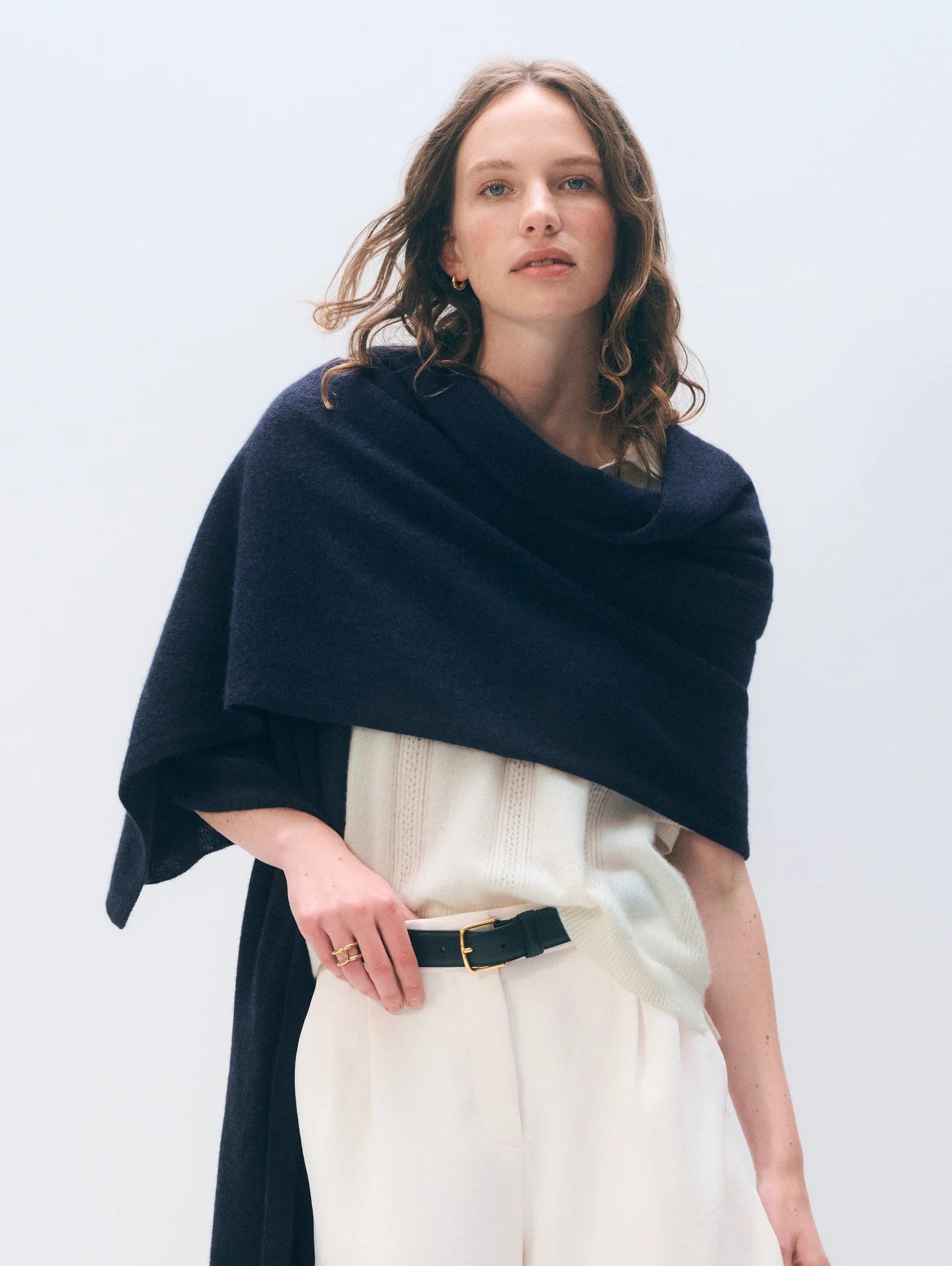 Cashmere Travel Wrap in Navy