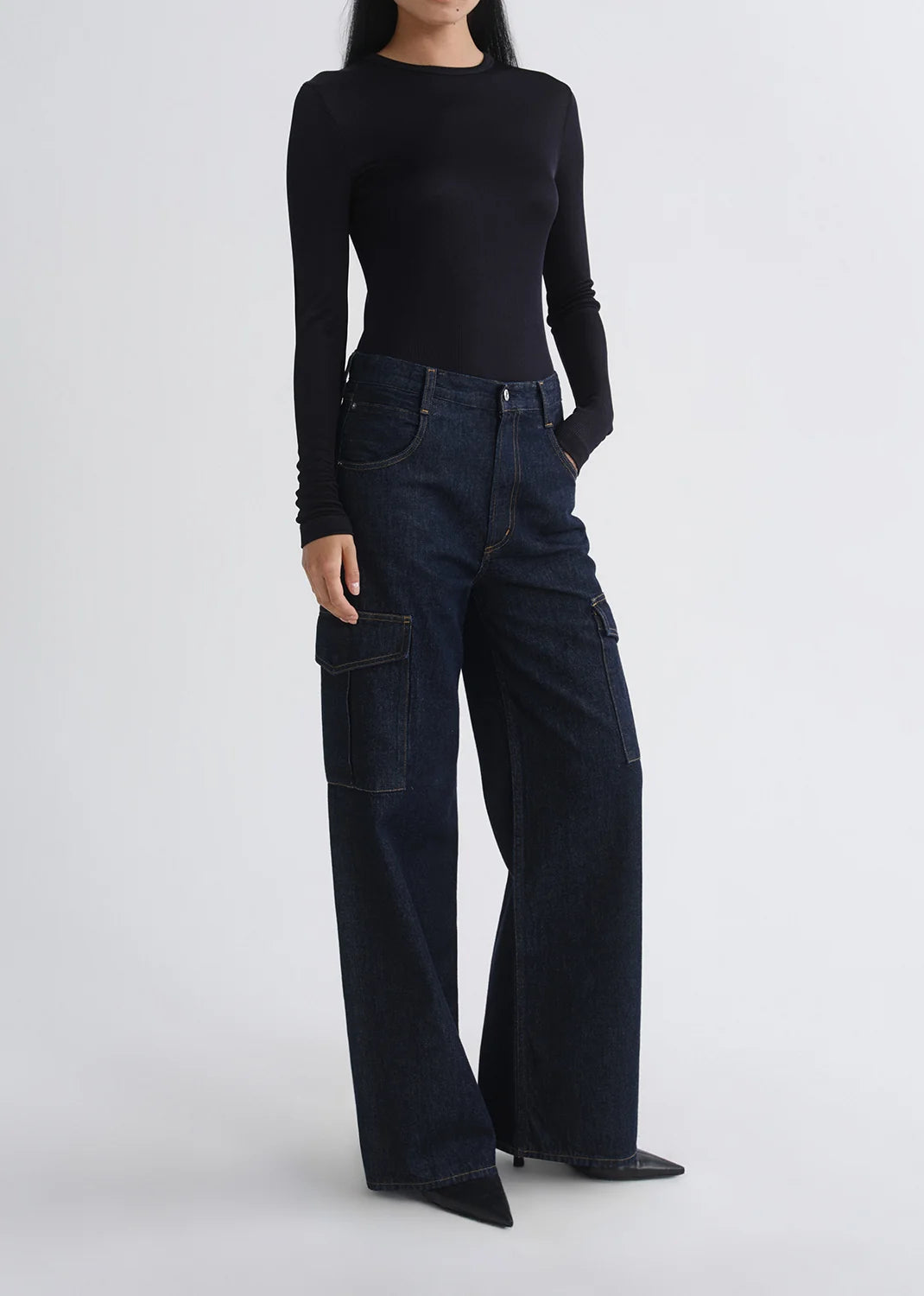 AGOLDE Delphi Slim Tee in Obscura