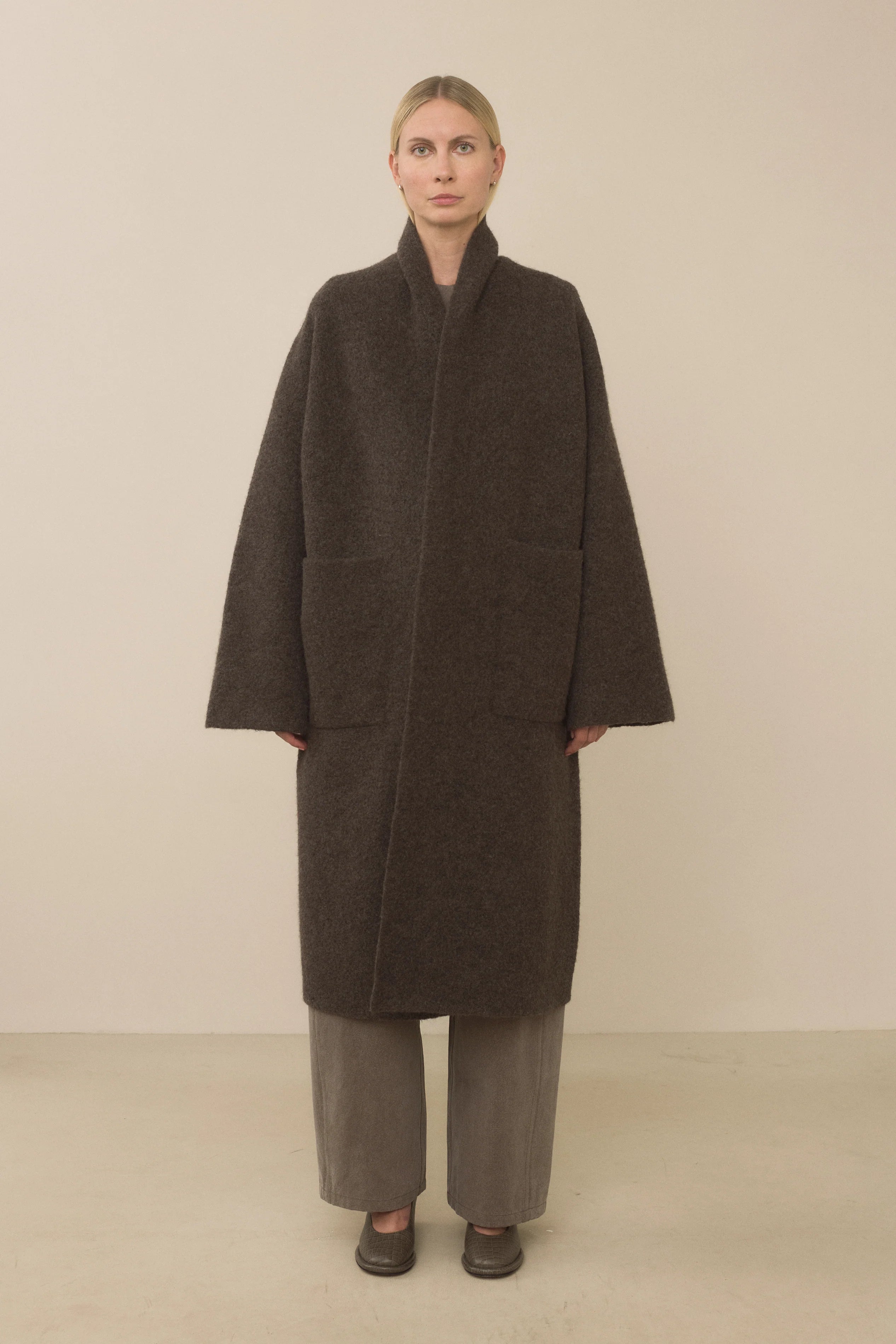 Double Face Long Coat in Blackened