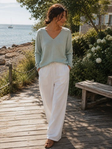 V-Neck Pullover in Iced Sage