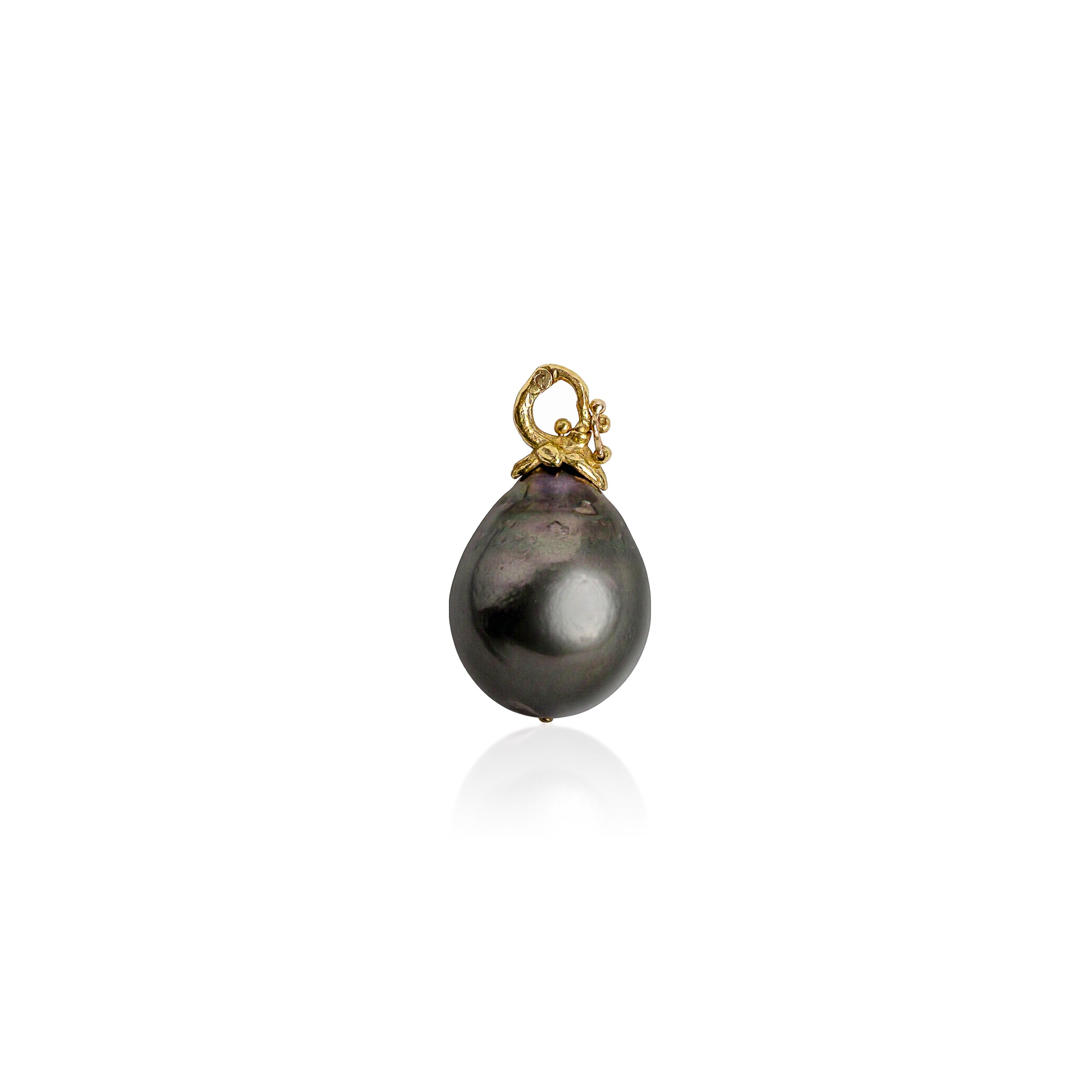 Black Tahitian Pearl Pendant