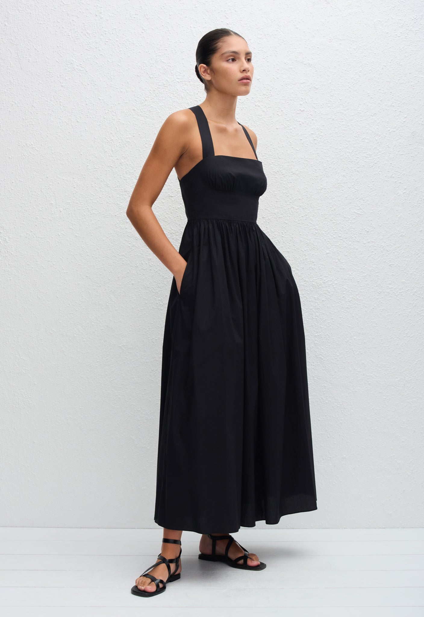 Crossback Midi Dress in Black