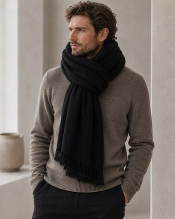 Classic Weight Cashmere Shawl 710 in Black