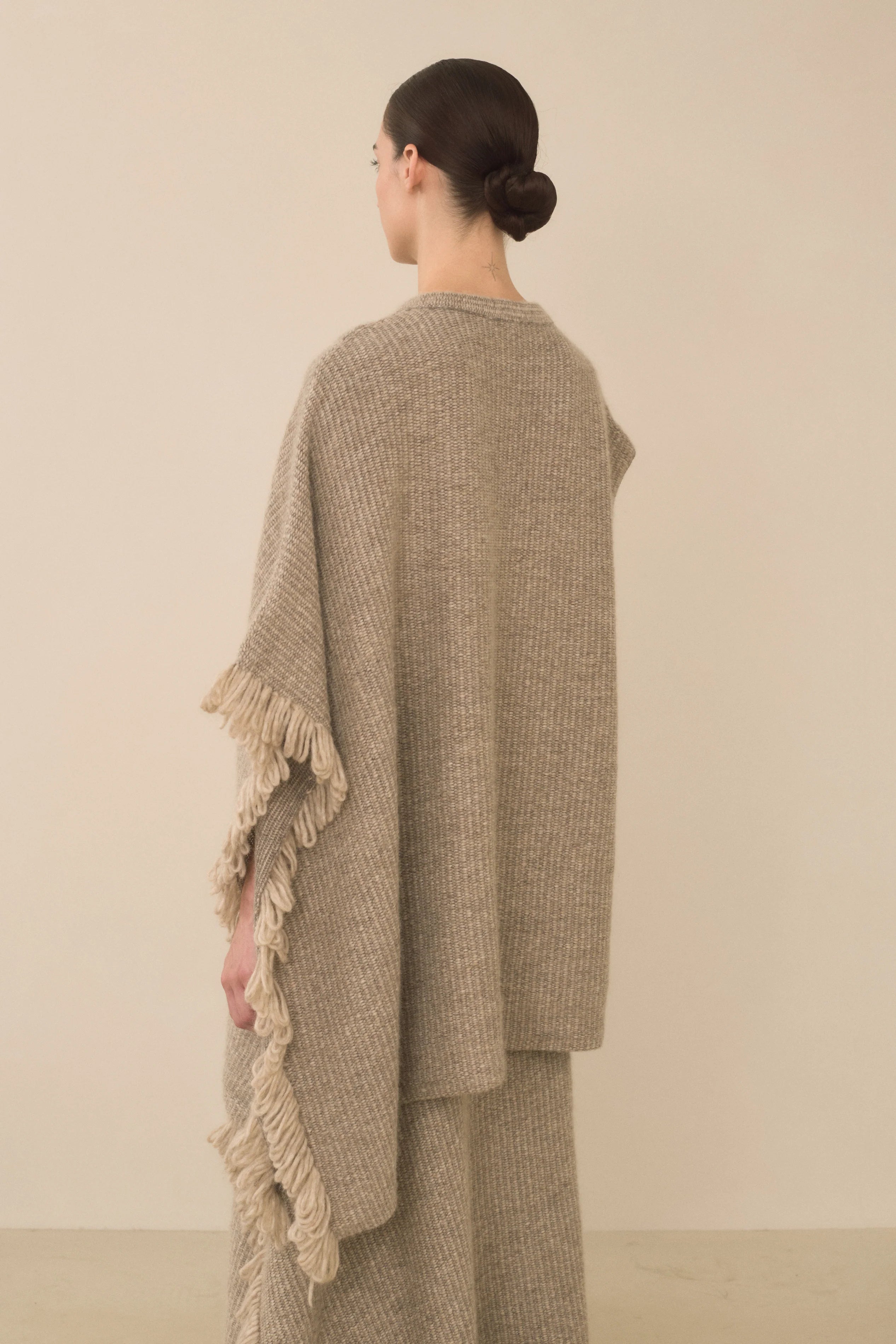 Knitweave Gilet in Oatmeal