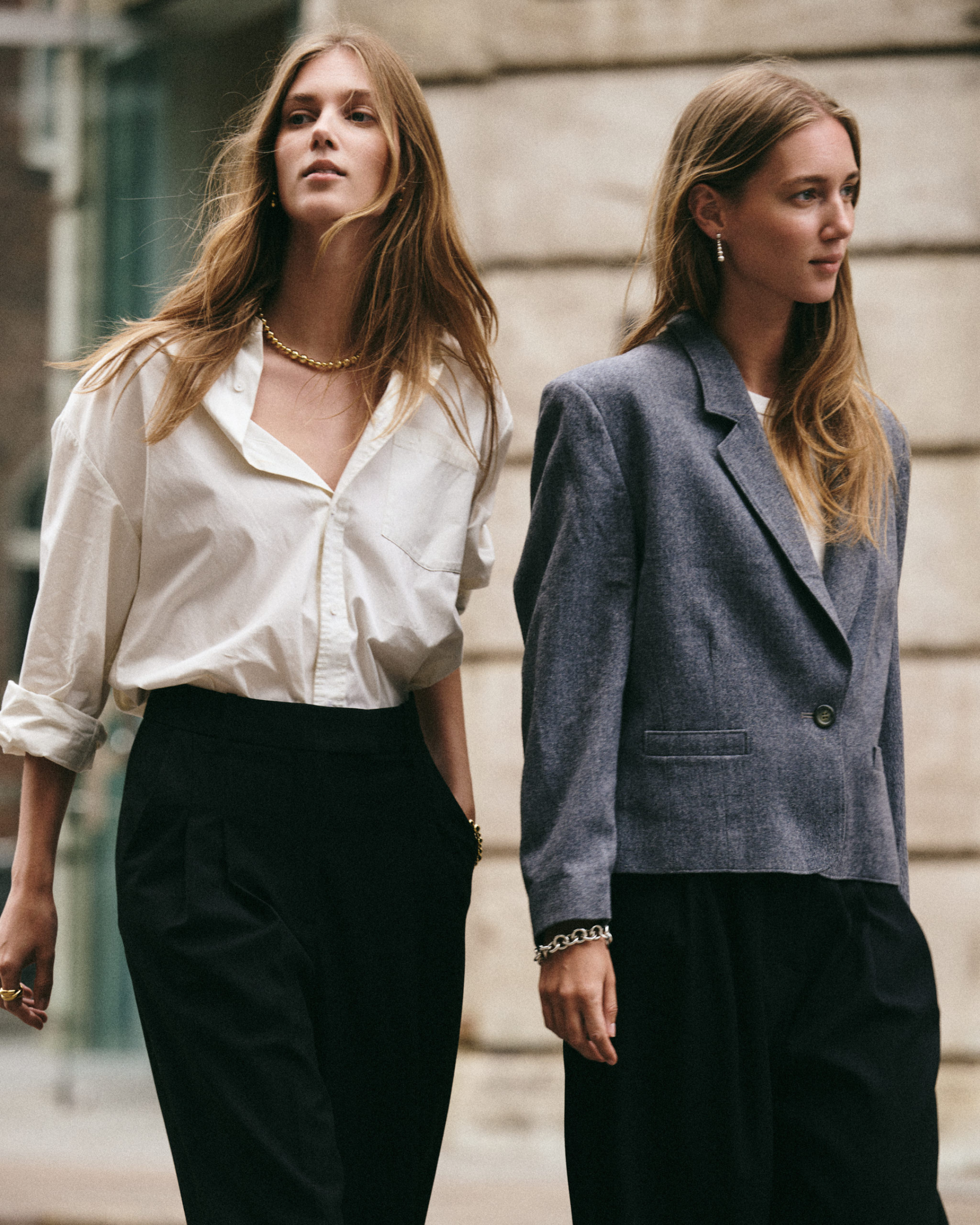 The Elly Necklace in Gold