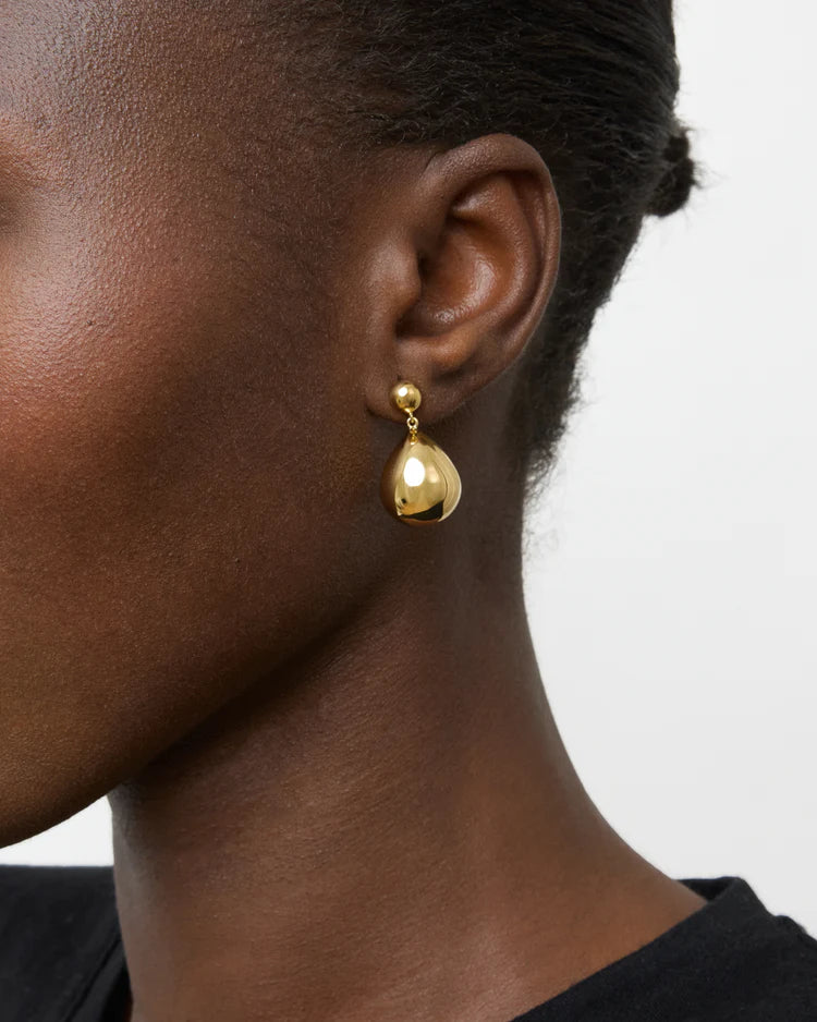 The Julie Earrings in Gold