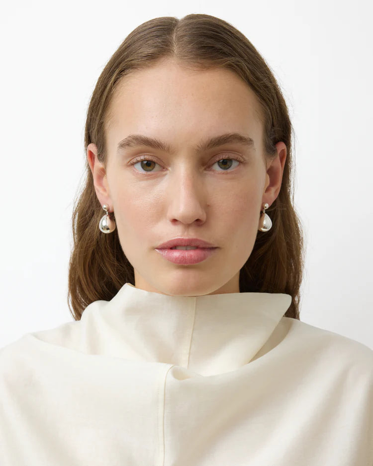 The Julie Earrings in Silver