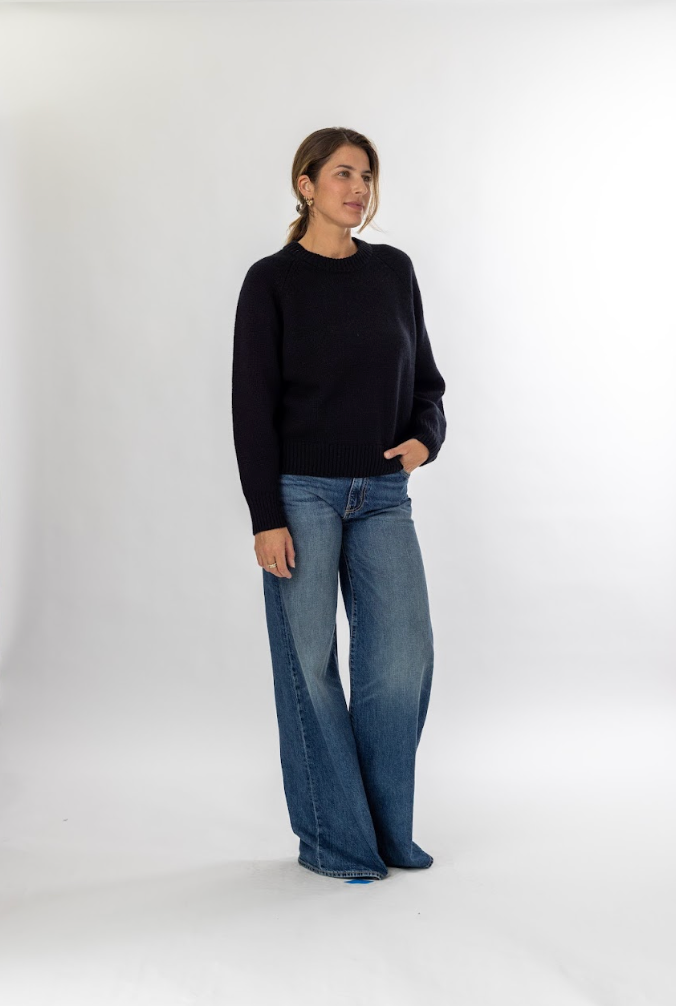 Allude Cashmere Crew Neck in Black - Final Piece, Size L