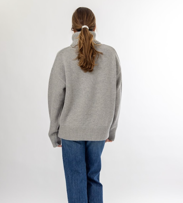 n°20 Oversize Extra in Light Grey (Only One Available)