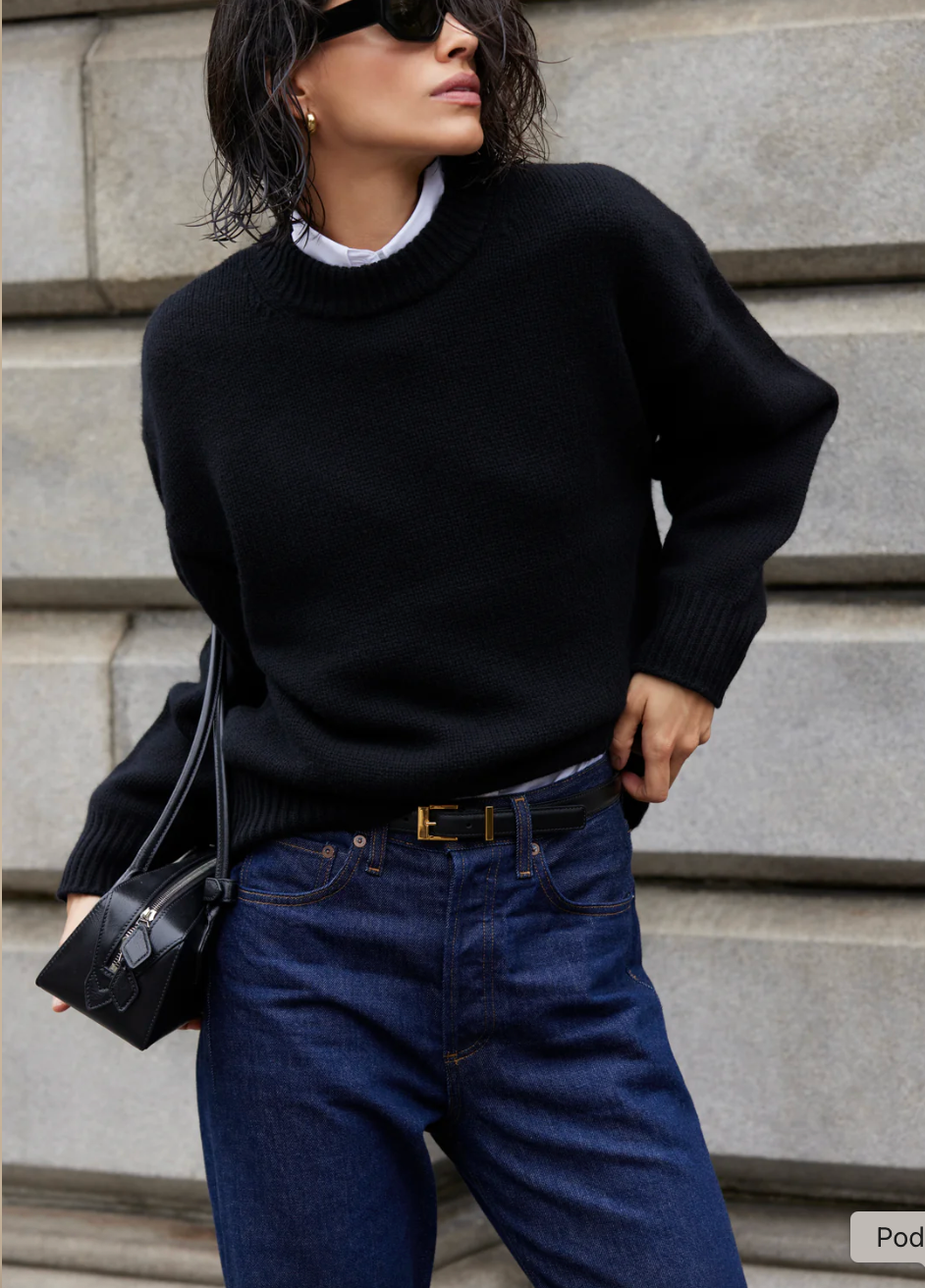 The Cashmere Signature Crew in Black