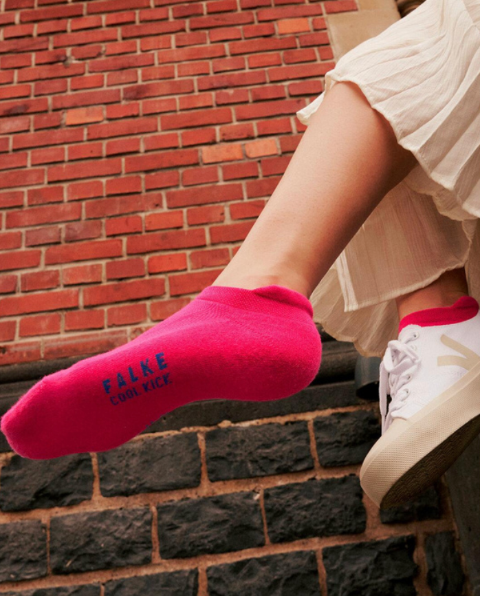Cool Kick Sneaker Socks in White