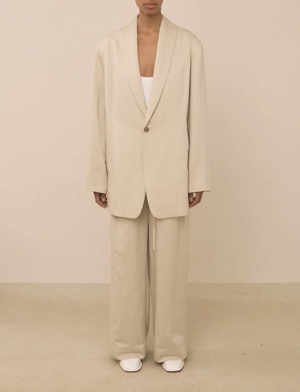 Satin Blazer in Parchment
