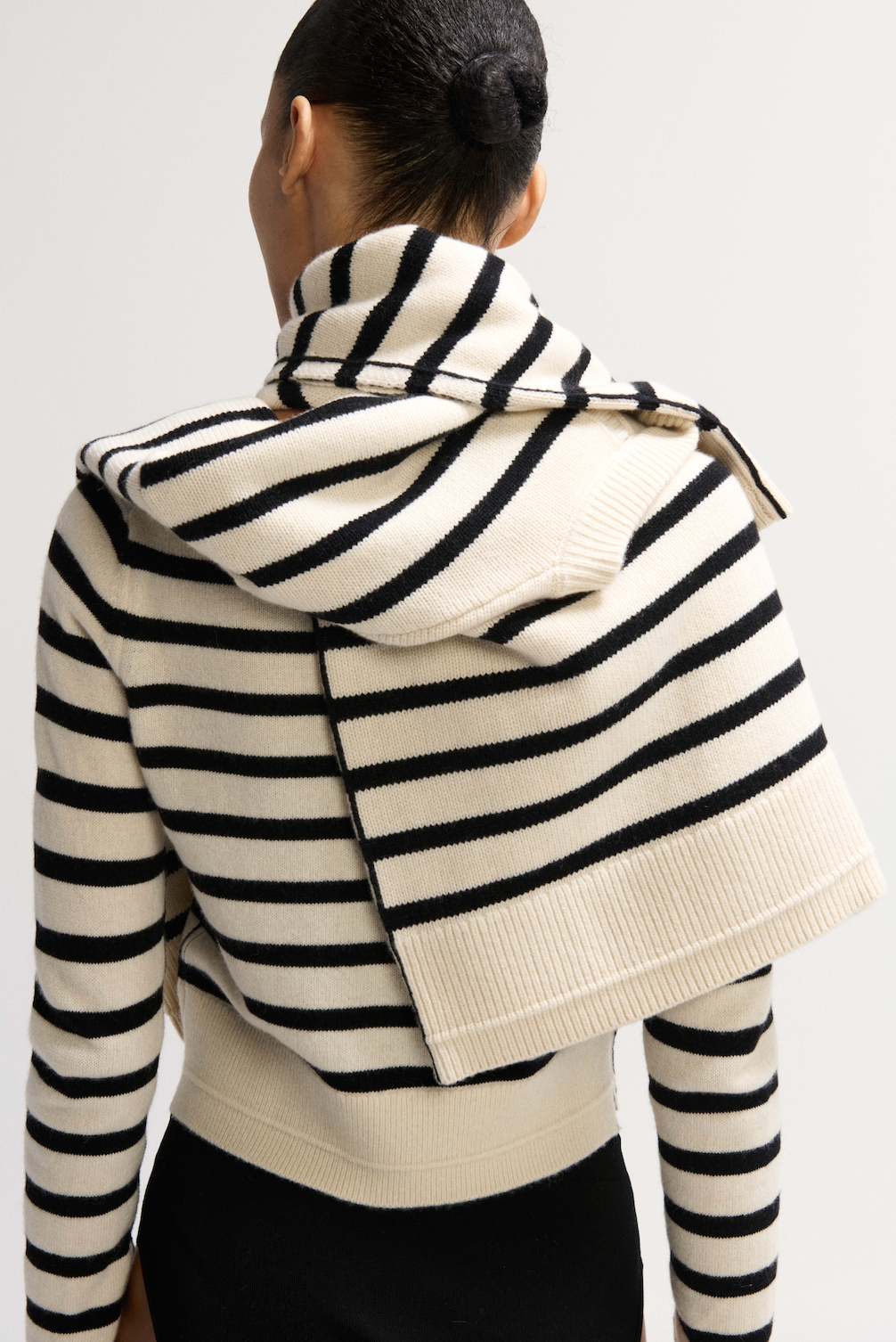 Ladder Stitch Crew in Ivory/Black Stripe