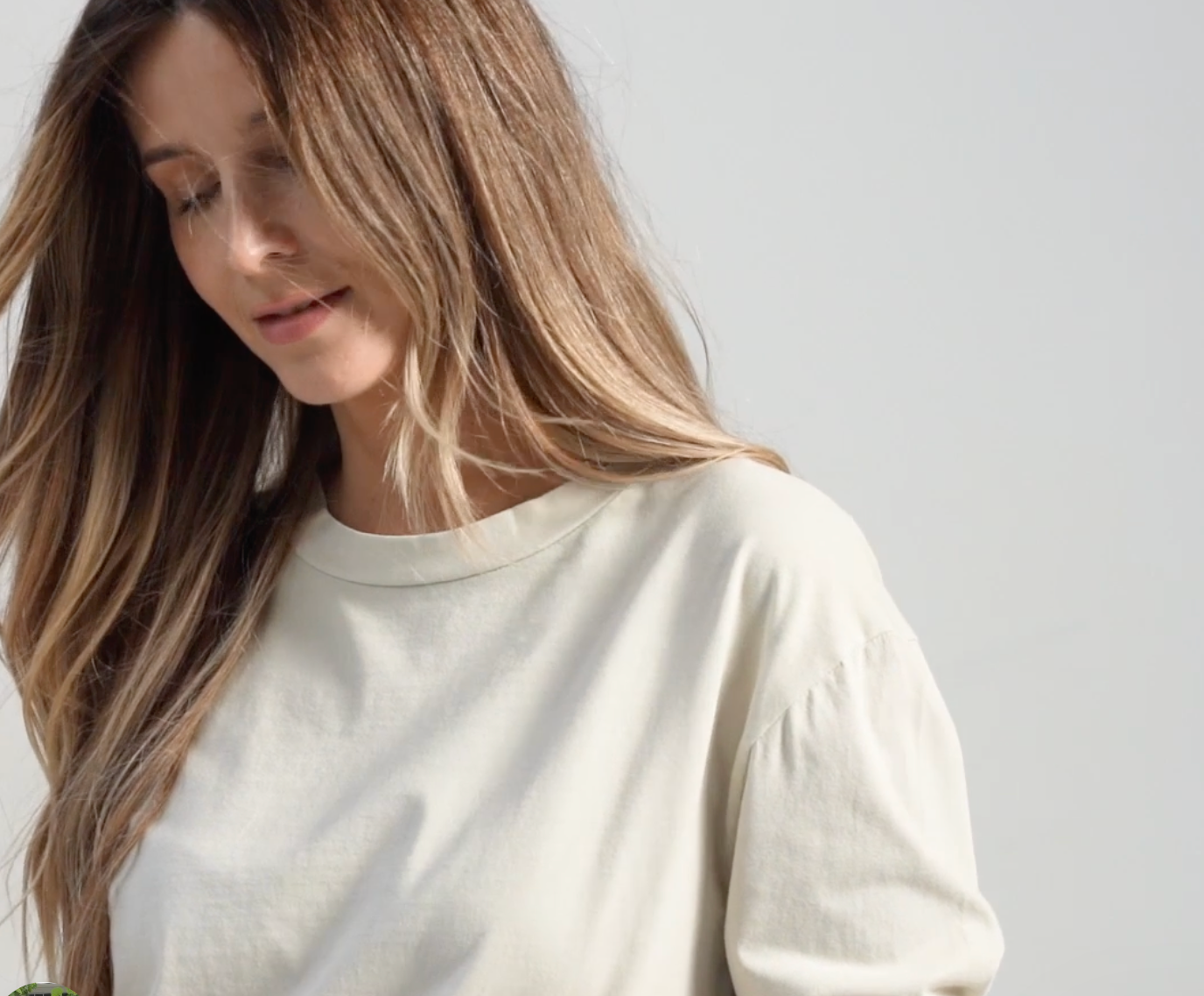 Raegen Long Sleeve T-Shirt in Bone