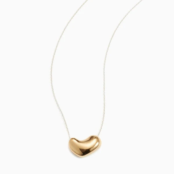 Small Sculpted Heart Pendant in Gold Vermeil / Silver chain