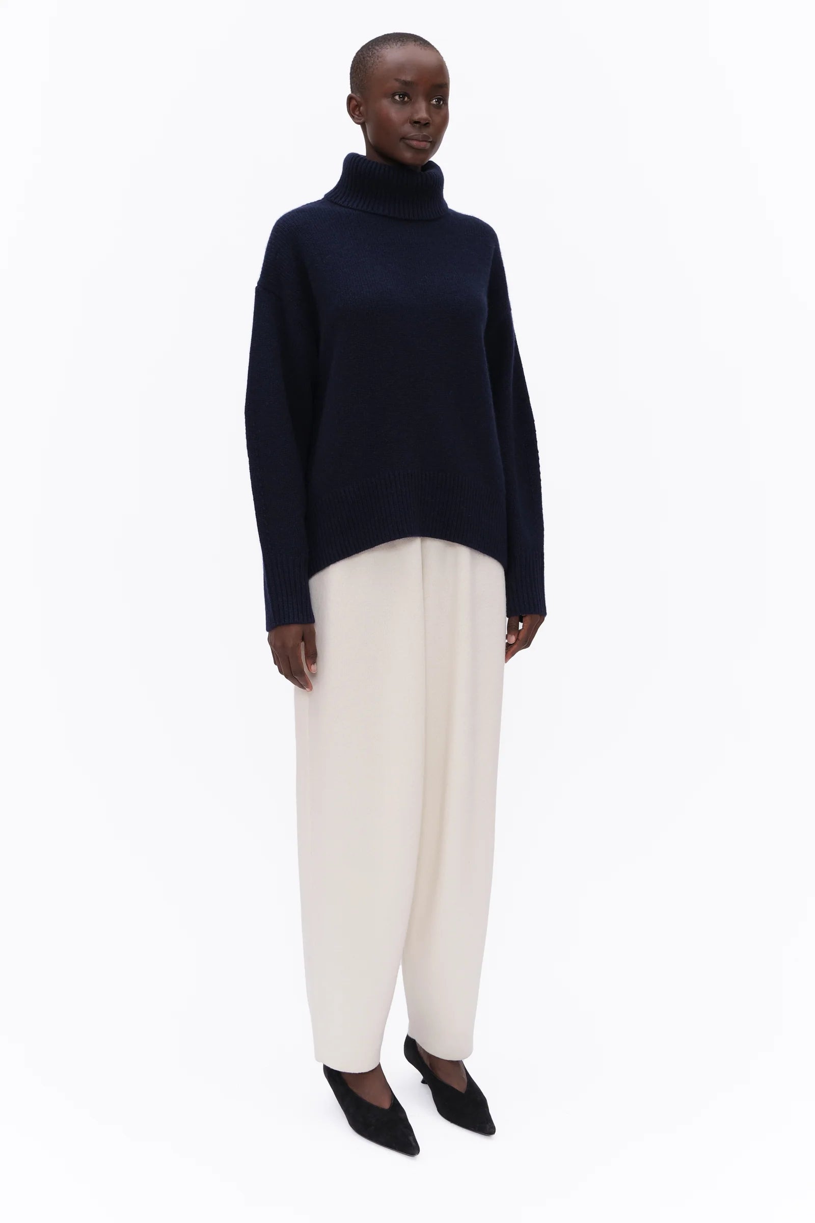 World's End Sweater in Navy