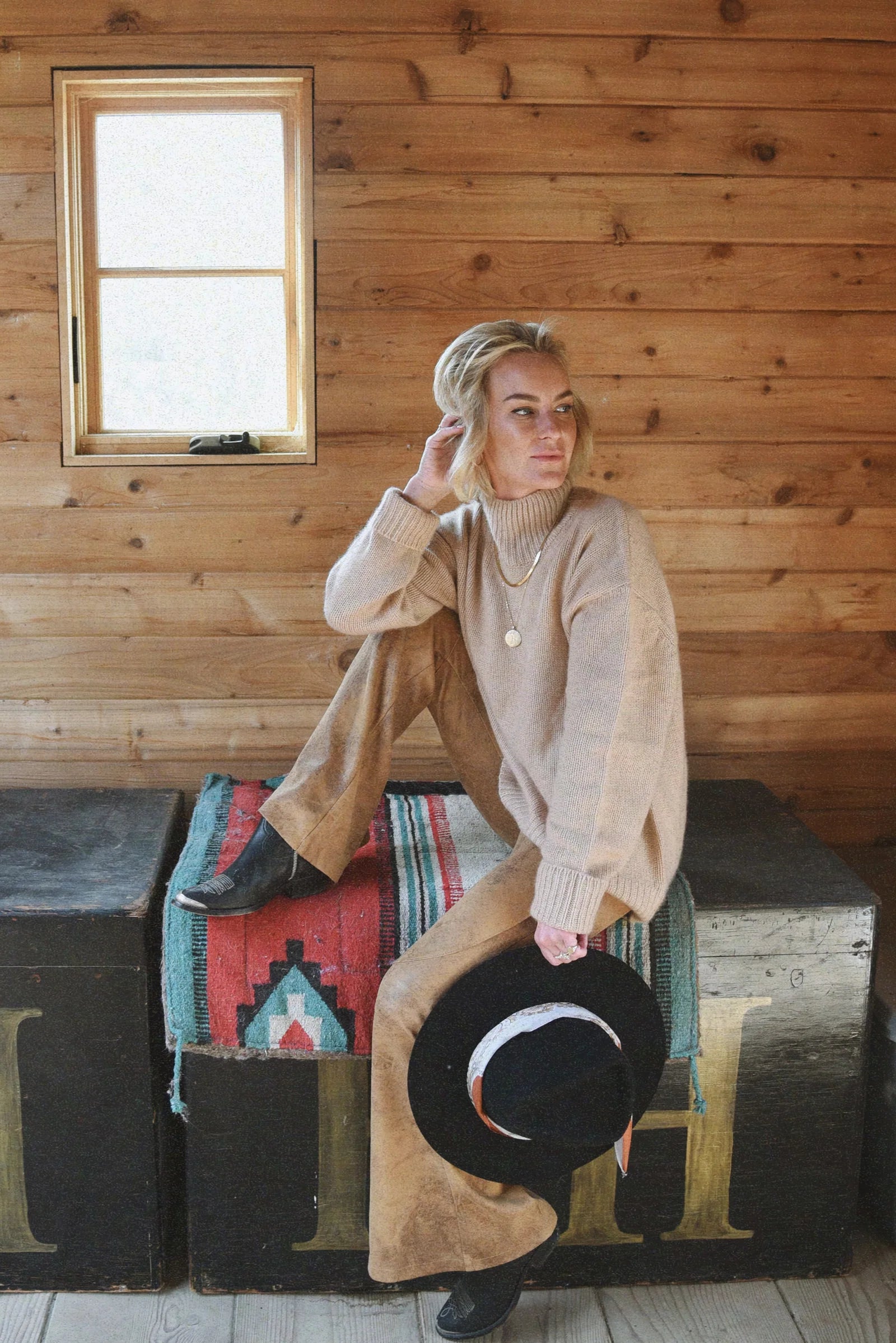 Cashmere Carmel Sweater in Canyon